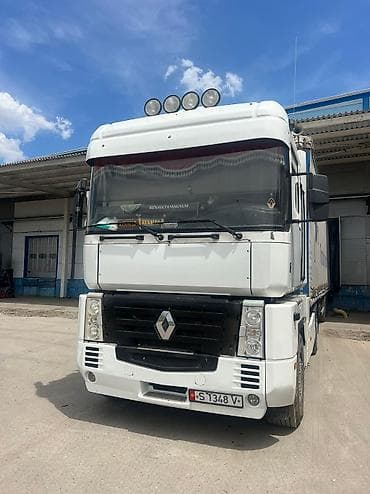 Тягач, Renault, 2003 г. — 4