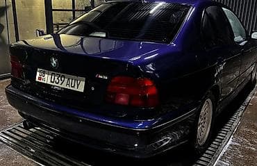 ваза хрусталь: BMW 5 series: 1998 г., Седан — 1