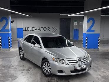Toyota Camry: 2009 г., 2.5 л, Автомат, Бензин, Седан