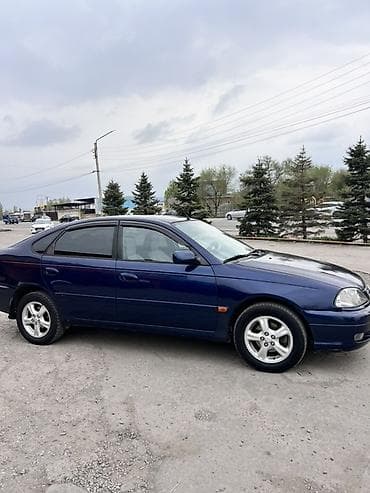 шторка авенсис: Toyota Avensis: 2002 г., 2 л, Ручные, Бензин, Лифтбек — 2