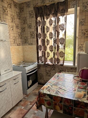 дом с бассейном посуточно: 2 комнаты, Банные принадлежности, Бронь, Постельное белье — 8