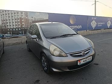 срв столик: Honda Fit: 2003 г., 1.5 л, Вариатор, Бензин, Хэтчбэк — 2