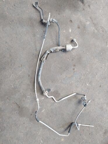 блок предохранителей: Toyota Estima трубки кондиционера, Тойота Естима трубки кондиционера — 1