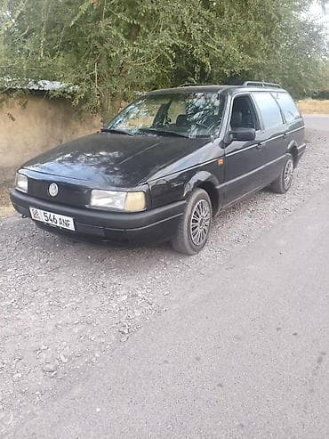 Volkswagen Passat: 1989 г., 1.8 л, Механика, Бензин, Универсал