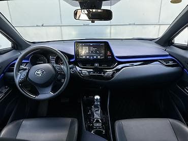 Продажа авто: Toyota C-HR: 2019 г., 2 л, Вариатор, Бензин, Кроссовер — 7