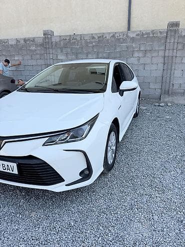 corolla 2016: Toyota Corolla: 2021 г., 1.8 л, Вариатор, Гибрид, Седан — 2
