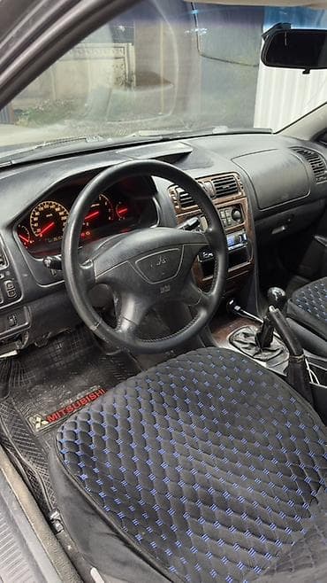 демио 1998: Mitsubishi Galant: 2003 г., 2.4 л, Механика, Бензин, Седан — 5