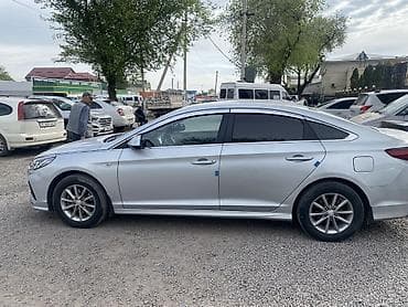 Продажа авто: Hyundai Sonata: 2020 г., 2 л, Автомат, Газ, Седан — 6