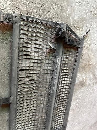 электрошашлычница пикник: Решетка радиатора Volkswagen Б/у — 3