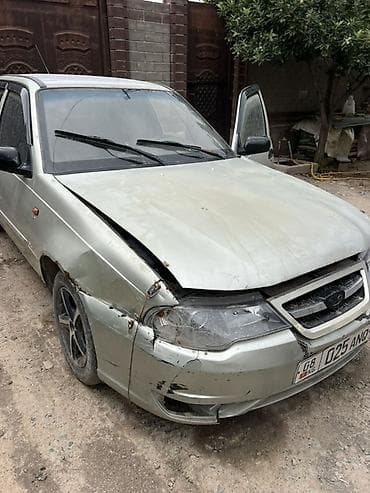 нексе: Daewoo Nexia: 2010 г., Седан — 2