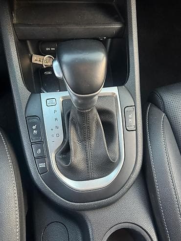 dd oo: Kia K3: 2019 г., Автомат, Седан — 4