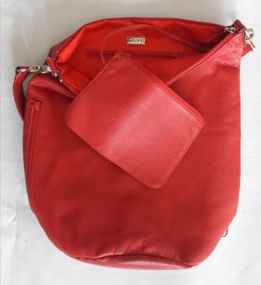 сумка клатч б у: Сумка кожаная. Донышко - круг, диаметр 22 см. Высота сумки 39 см — 3