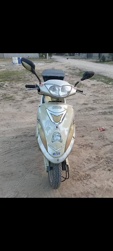 мини мапед: Скутер (неопознанная китайская модель, бензиновый) на ходу документов — 2