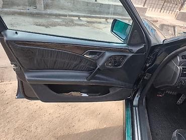 машина мерс с: Mercedes-Benz E-Class: 1998 г., Бензин, Седан — 4
