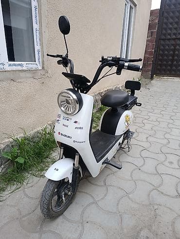 Электроскутер (городской мини-скутер) белого цвета Характеристики и at lalafo.kg Электроскутер (городской мини-скутер) белого цвета Характеристики и