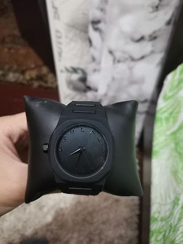 наручные: Классические часы часы, Пластик, Унисекс, Новый — 1