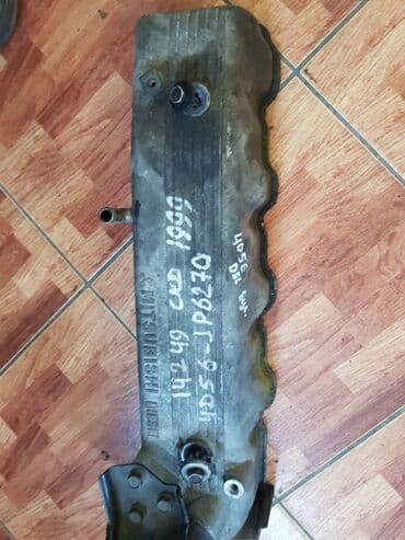 запчасти на митсубиси галант в бишкеке: Mitsubishi Delica 2000 крышка клапанов, Митсубиси Делика 4d56 Крышка — 3