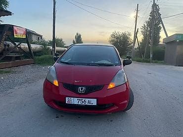 Honda Fit: 2009 г., 1.2 л, Ручные, Бензин, Хэтчбэк