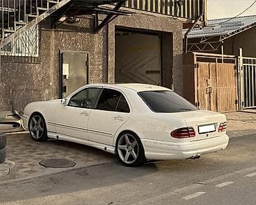 самые дорогие машины: Mercedes-Benz E-Class: 2000 г., 5.5 л, Автомат, Бензин, Седан — 6