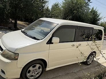 285 30 20: Honda Stepwgn: 2003 г., 2 л, Автомат, Бензин, Минивэн — 4