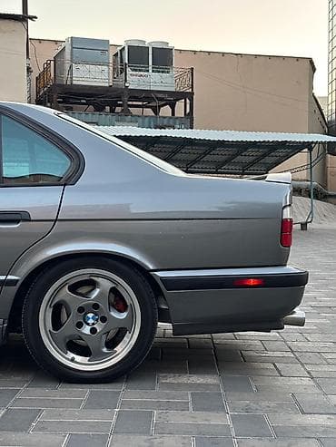 312 авто: BMW 5 series: 1991 г., 2.8 л, Механика, Бензин, Седан — 6