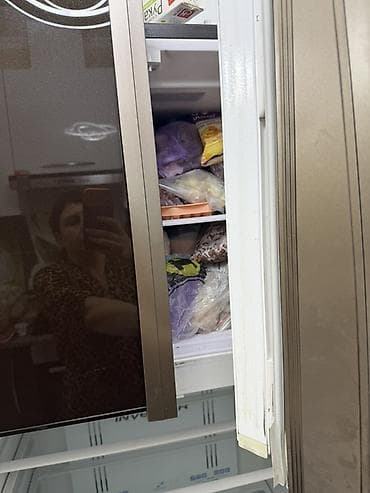 Техника и электроника: Холодильник Hitachi, Side-By-Side (двухдверный), No frost — 2