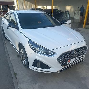 Hyundai Sonata: 2018 г., 2 л, Автомат, Бензин, Седан