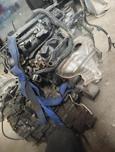 mini coper: Бензиновый мотор Honda 2.3 л — 5