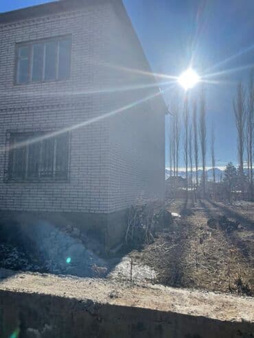 дома таласе: Продаю 2 этажный дом городе Талас село Кырк-Казык.Находится — 9