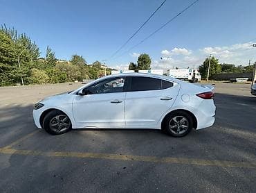 хончи е qm5: Hyundai Avante: 2018 г., 1.6 л, Автомат, Бензин, Седан — 10