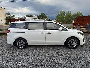 Kia Carnival: 2019 г., 2.2 л, Автомат, Бензин, Минивэн — 3