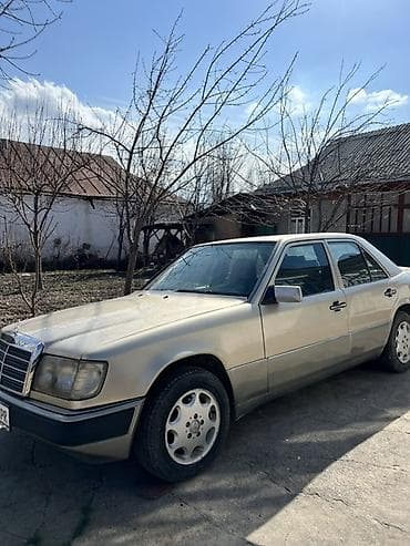 мисубиси спейс стар: Mercedes-Benz W124: 1992 г., 2.3 л, Бензин, Седан — 1