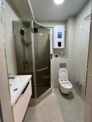 сдаю 1комнатную квартиру на долгий срок в районе кок жар: 1 комната, Агентство недвижимости, Без подселения, С мебелью частично — 2