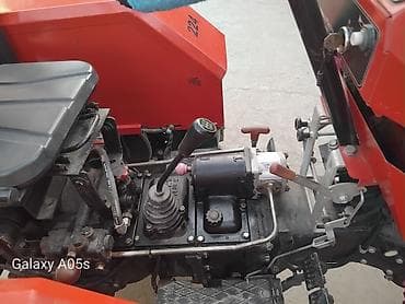 механическая: Трактор Уралец 224, компактный колесный трактор для сельхозработ и — 10