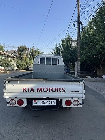 еврейский авто: Kia BONGO: 2021 г., 2.4 л, Механика, Газ, Фургон — 5