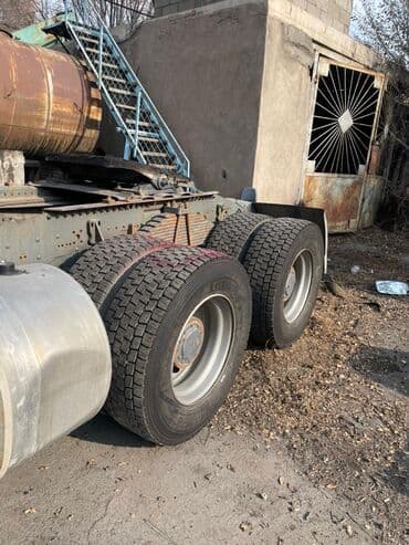 не рабочий авто: Тягач, Howo, 2013 г., Без прицепа — 6