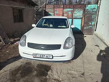 Nissan Skyline: 2001 г., Автомат, Седан