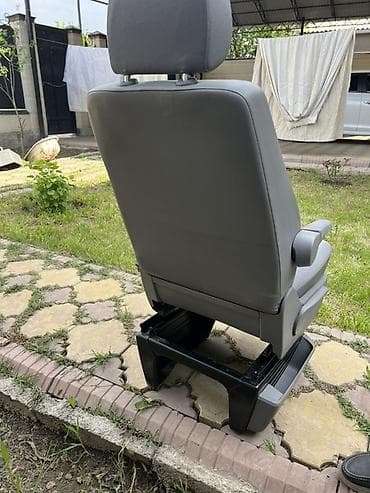 сидения пилот: Автобусное сиденье, Ткань, текстиль, Volkswagen — 4