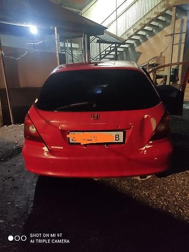Унаа сатуу: Honda Civic: 2000 г., 1.7 л, Автомат, Бензин, Хетчбек — 2