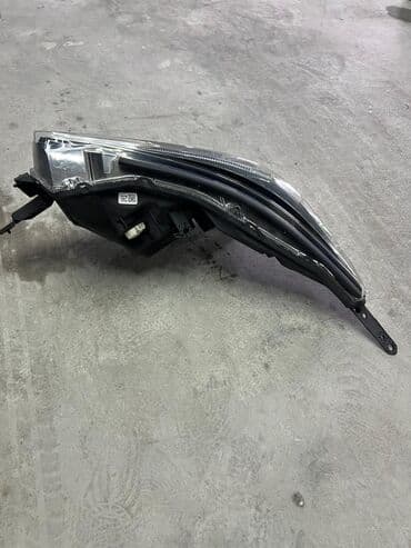 системы охлаждения gd: Комплект передних фар Subaru 2020 г., Б/у — 4