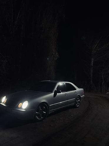 капот на марк 2: Mercedes-Benz E-Class: 2001 г., 2 л, Автомат, Бензин, Седан — 5