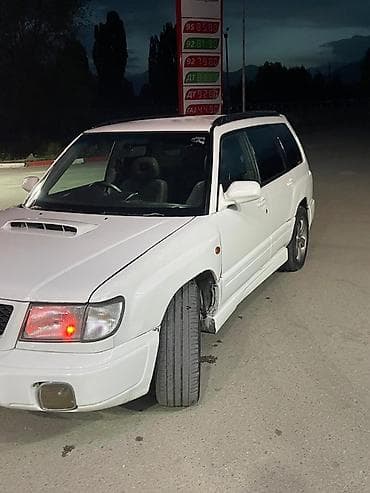 Subaru Forester: 1997 г., 2 л, Автомат, Бензин, Универсал