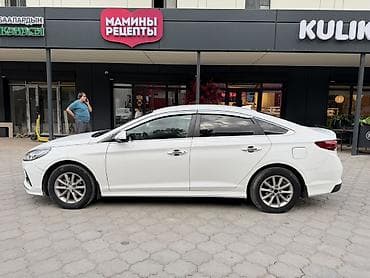 e class: Hyundai Sonata: 2017 г., Автомат, Газ, Седан — 4