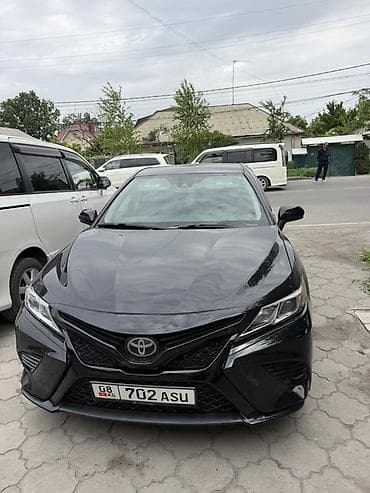 Toyota Camry: 2019 г., 2.5 л, Типтроник, Бензин, Седан