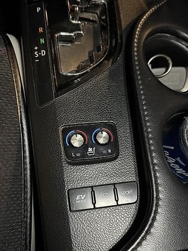 автомашина продажа: Toyota Avalon: 2013 г., 2.5 л, Вариатор, Гибрид, Седан — 10