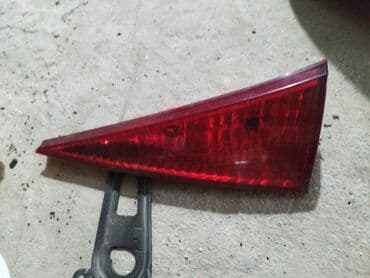багажник на хонда степвагон: Арткы оң стоп-сигнал Toyota 2000 г., Колдонулган, Оригинал, Жапония — 2