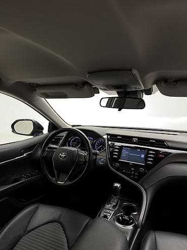 Продажа авто: Toyota Camry: 2020 г., 2.5 л, Вариатор, Гибрид, Седан — 9