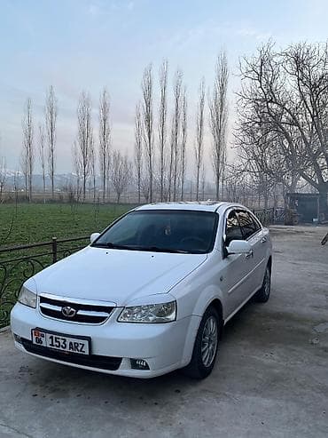 Транспорт: Daewoo Lacetti: 2004 г., 1.6 л, Механика, Бензин, Седан — 2