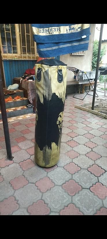 Продам груша для занятий спортом. 2500сом.все крепления имеются — 1