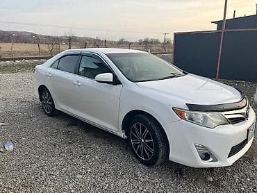 camry 5: Toyota Camry: 2013 г., 2.5 л, Автомат, Гибрид, Седан — 5